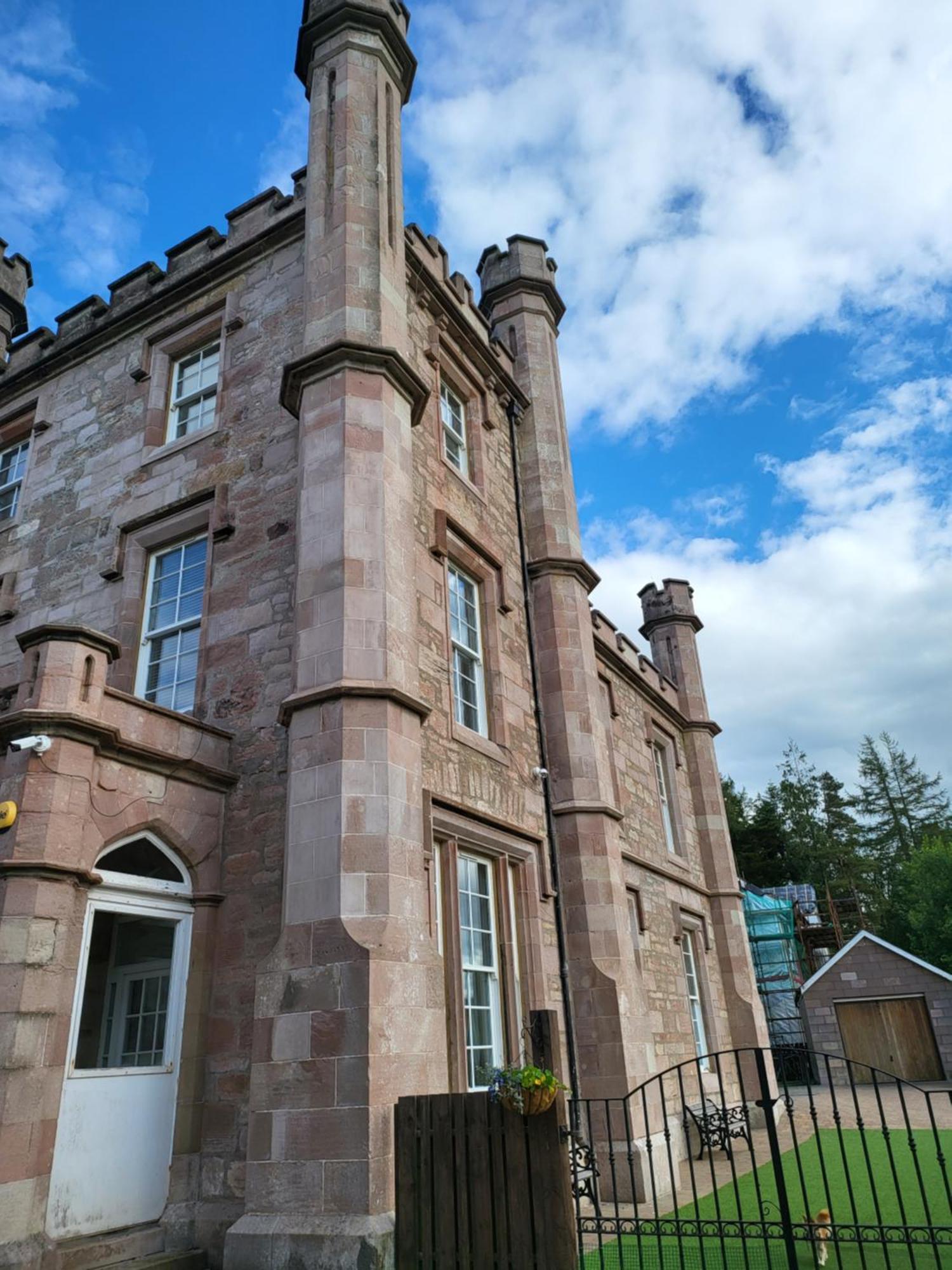 Langhouse Castle Bed And Breakfast Inverkip ภายนอก รูปภาพ