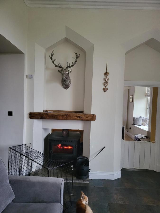 Langhouse Castle Bed And Breakfast Inverkip ภายนอก รูปภาพ